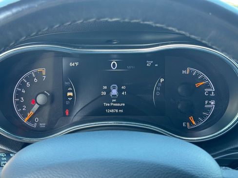 Used 2019 Jeep Grand Cherokee Limited image 47