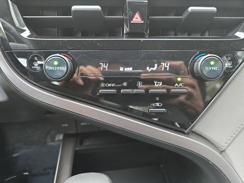 Used 2023 Toyota Camry LE image 24