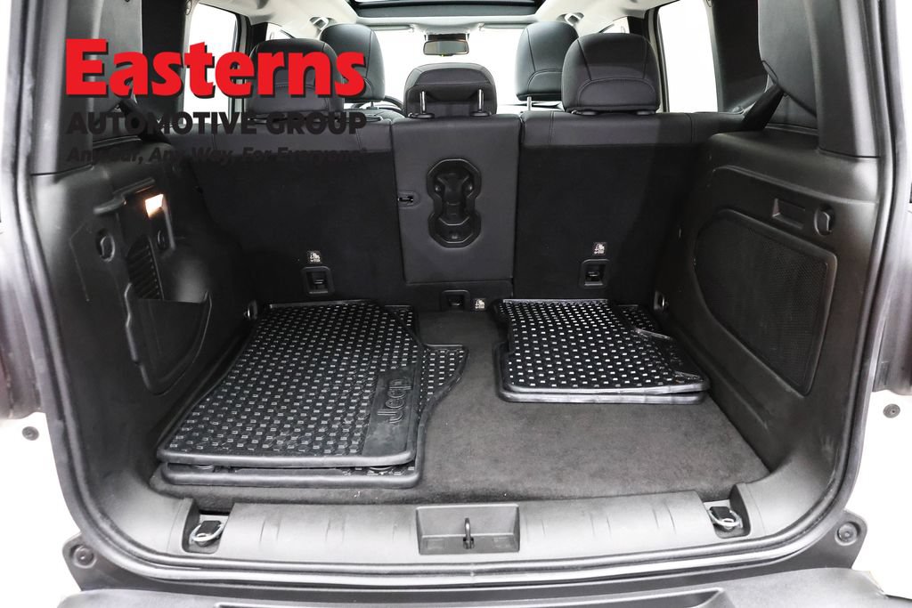 Used 2022 Jeep Renegade Limited w/ Sun, Sound & Wheels Group AWD/4WD image 10