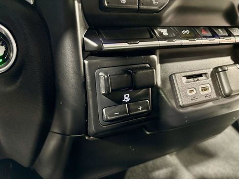 Used 2020 Chevrolet Silverado 3500 LT w/ Convenience Package image 24