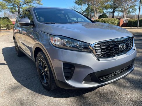 Used 2020 Kia Sorento L FWD image 7