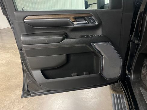 Certified 2024 Chevrolet Silverado 2500 High Country w/ High Country Premium Package AWD/4WD image 26