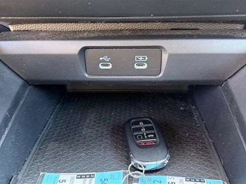 Used 2025 Honda Accord SE image 22