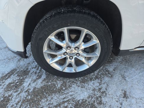 Used 2015 Jeep Grand Cherokee Summit image 28