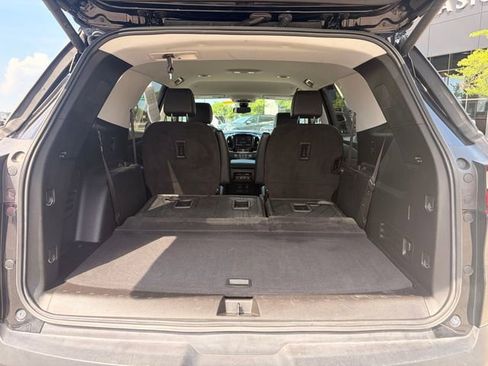 Used 2020 Chevrolet Traverse RS AWD/4WD image 20