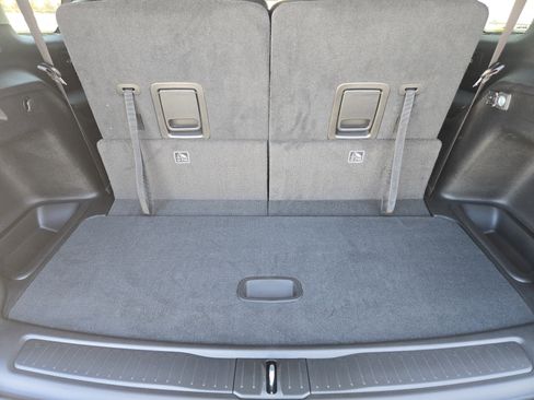 New 2025 Jeep Grand Cherokee L Limited w/ Black Appearance Package image 23