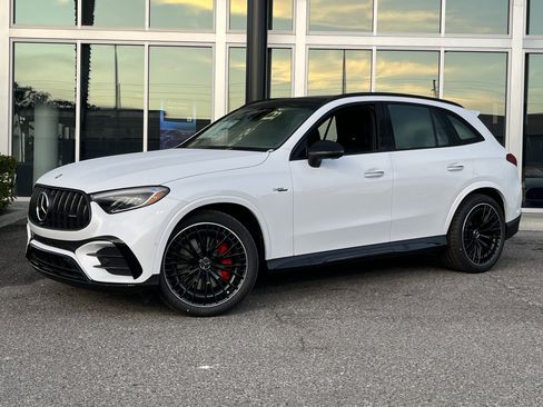 New 2026 Mercedes-Benz GLC 43 AMG 4MATIC image 2