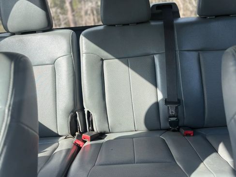 Used 2014 Ford F250 XL w/ Power Equipment Group image 30