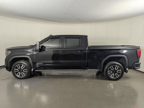Used 2024 GMC Sierra 1500 AT4 w/ Technology Package AWD/4WD image 5
