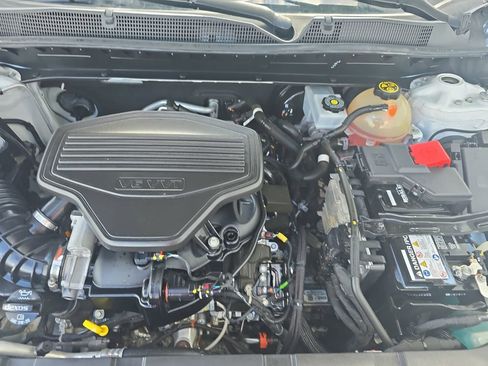 Used 2021 Chevrolet Blazer LT FWD image 30