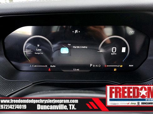 New 2026 Jeep Cherokee Overland image 18