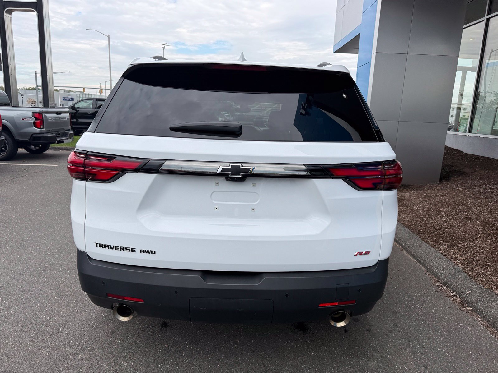 Used 2022 Chevrolet Traverse RS AWD/4WD image 9