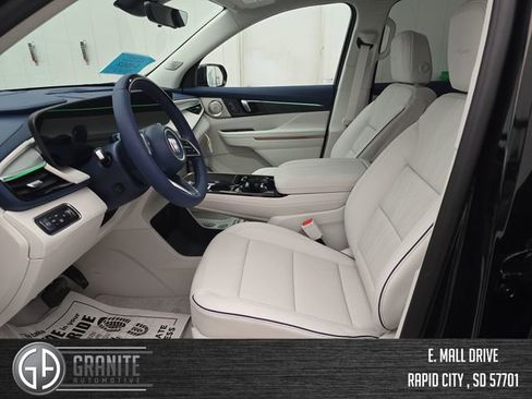 New 2026 Buick Enclave Avenir w/ Super Cruise Package AWD/4WD image 9