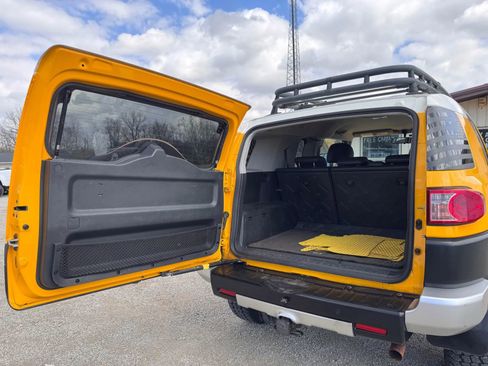 Used 2007 Toyota FJ Cruiser 4WD image 18