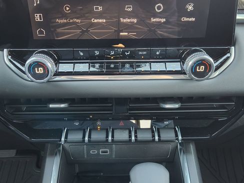 New 2026 GMC Canyon Elevation w/ Convenience Package image 22