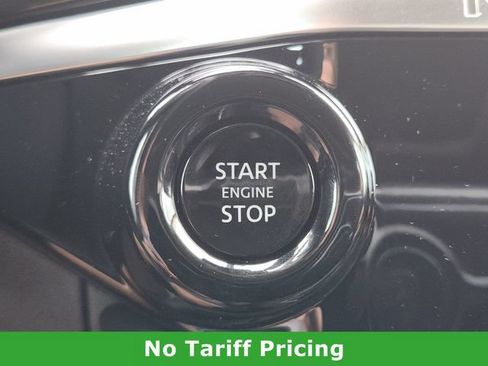 Certified 2026 Nissan Pathfinder Platinum FWD image 21