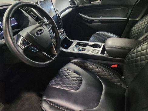 Used 2024 Ford Edge Titanium image 26