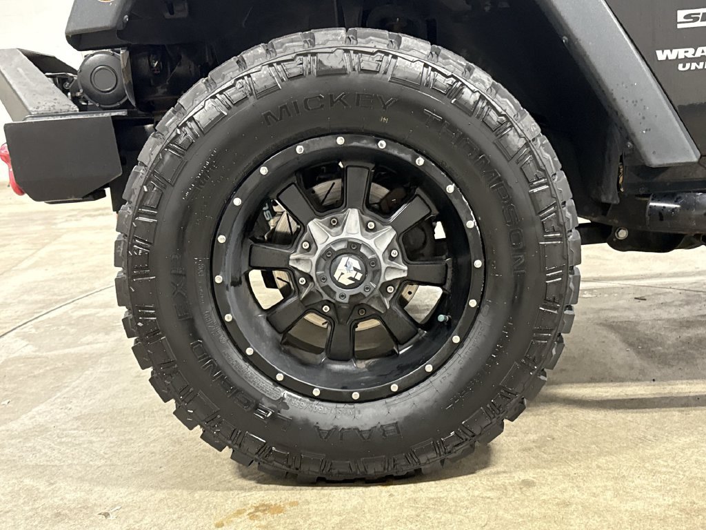 Used 2016 Jeep Wrangler Unlimited Sport w/ Max Tow Package AWD/4WD image 24