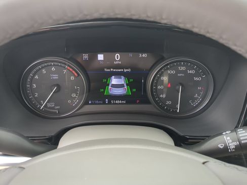 Certified 2023 Cadillac XT6 Premium Luxury w/ Technology Package AWD/4WD image 10