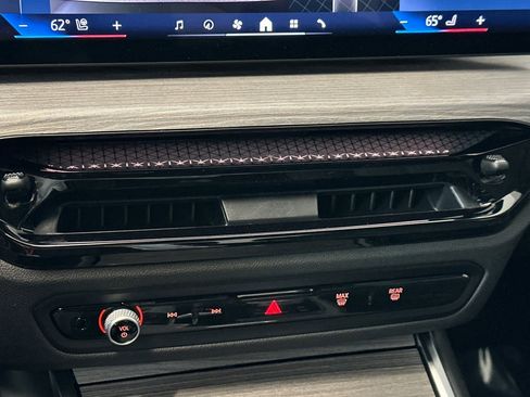 New 2026 BMW 330i Sedan w/ Convenience Package image 16