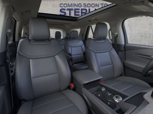 New 2026 Ford Explorer Active w/ Active Comfort Package image 10