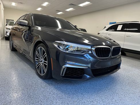 Used 2018 BMW M550i xDrive image 13