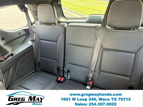 Used 2021 GMC Yukon SLT w/ SLT Luxury Plus Package RWD image 24