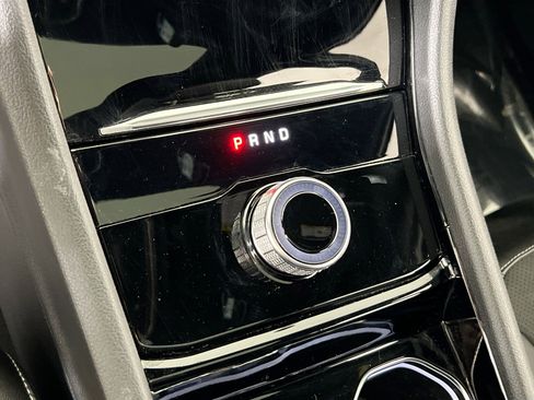 Used 2023 Jeep Grand Cherokee Altitude image 16