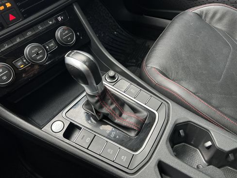 Used 2019 Volkswagen Jetta GLI Autobahn FWD image 23