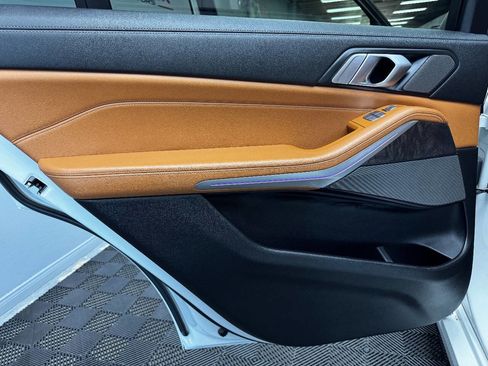 Used 2020 BMW X7 xDrive40i w/ Premium Package image 45