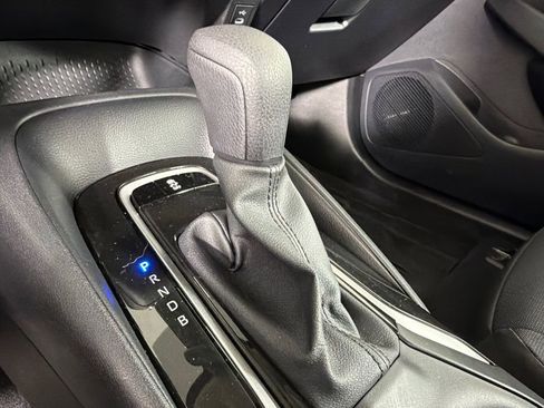 Used 2025 Toyota Corolla LE image 30