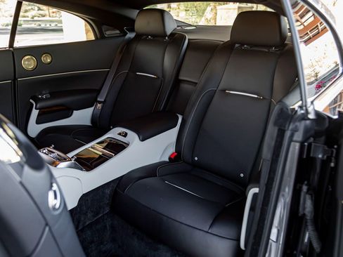 Certified 2020 Rolls-Royce Wraith image 8
