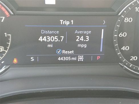 Used 2020 Cadillac XT5 Premium Luxury image 16