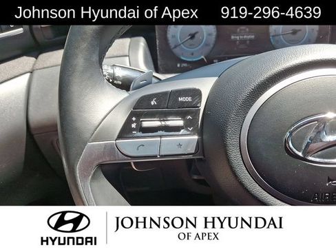 Certified 2023 Hyundai Tucson Limited AWD/4WD image 17