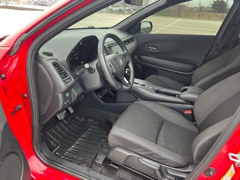 Used 2022 Honda HR-V Sport image 12