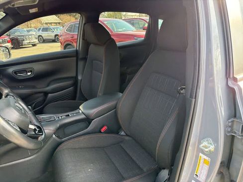 Certified 2024 Honda HR-V Sport image 31