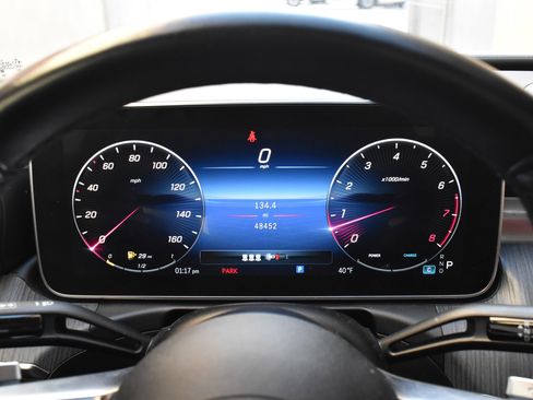 Used 2023 Mercedes-Benz C 300 4MATIC Sedan w/ AMG Line w/ Night Package image 33