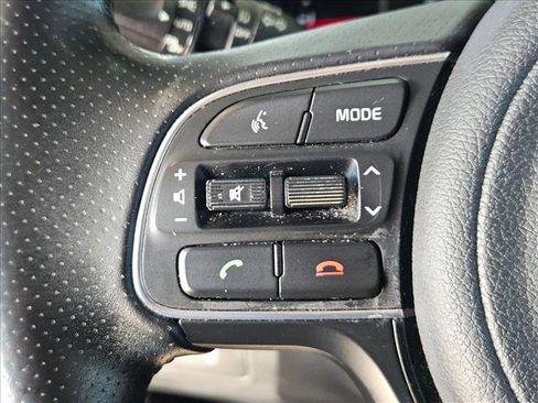 Used 2018 Kia Sportage SX image 8