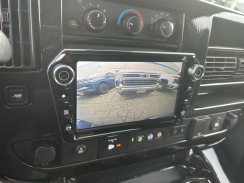 Used 2021 Chevrolet Express 2500 LS w/ Enhanced Convenience Package RWD image 32