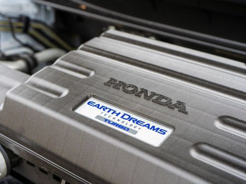 Used 2020 Honda CR-V LX image 3