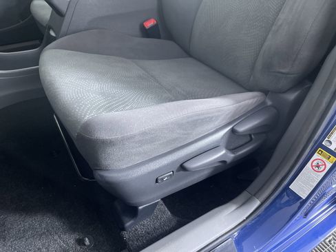 Used 2012 Toyota Prius V Three image 13