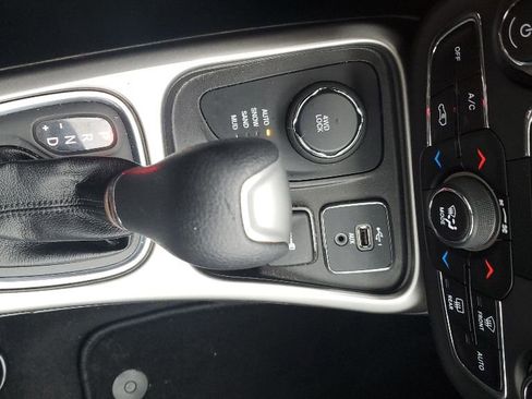 Used 2019 Jeep Compass Sport AWD/4WD image 11