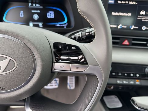 New 2026 Hyundai Elantra Sport FWD image 19
