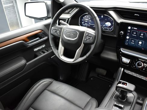 Used 2022 GMC Sierra 1500 Denali w/ Denali Reserve Package image 23