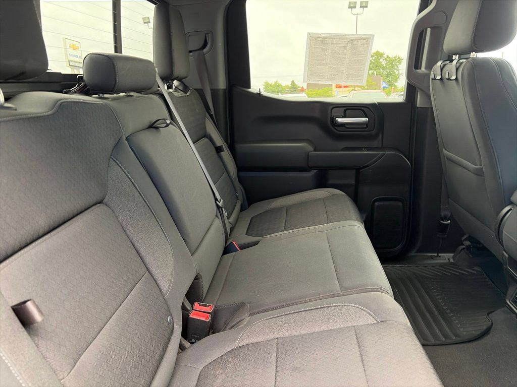 Used 2019 Chevrolet Silverado 1500 LT w/ All-Star Edition AWD/4WD image 39