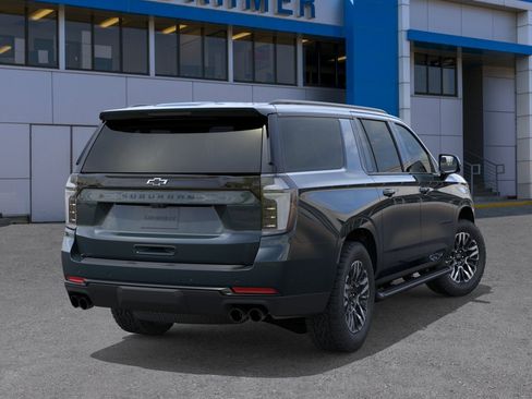 New 2026 Chevrolet Suburban Z71 AWD/4WD image 4
