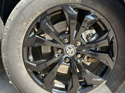 Used 2024 Toyota RAV4 XSE AWD/4WD image 11