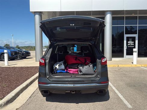 Used 2018 Chevrolet Equinox LT AWD/4WD image 15