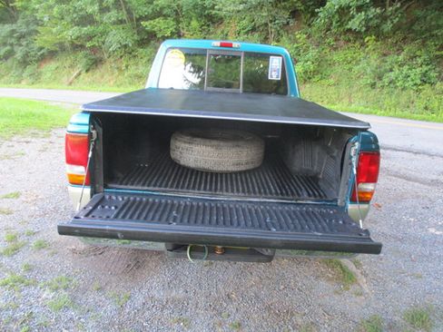Used 1997 Ford Ranger XLT RWD image 10