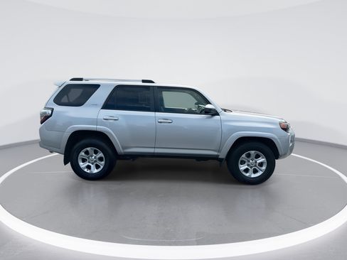 Used 2021 Toyota 4Runner SR5 RWD image 10